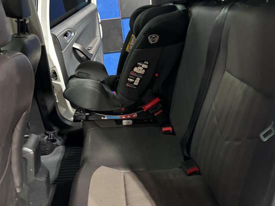 PEUGEOT-2008-1.6 16V FLEX GRIFFE 4P AUTOMÁTICO PEUGEOT-2008-2015