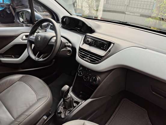 PEUGEOT-208-1.5 ACTIVE 8V FLEX 4P MANUAL PEUGEOT-208-2015