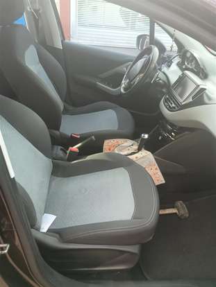PEUGEOT-208-1.6 ALLURE 16V FLEX 4P AUTOMÁTICO PEUGEOT-208-2016