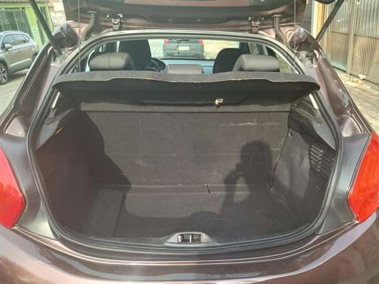PEUGEOT-208-1.6 ALLURE 16V FLEX 4P AUTOMÁTICO PEUGEOT-208-2016