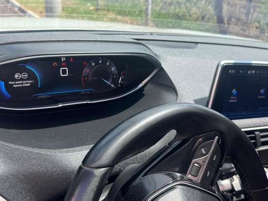 PEUGEOT-3008-1.6 GRIFFE THP 16V GASOLINA 4P AUTOMÁTICO PEUGEOT-3008-2018