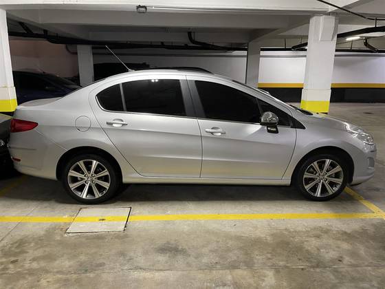 PEUGEOT 408 1.6 GRIFFE 16V TURBO GASOLINA 4P AUTOMÁTICO