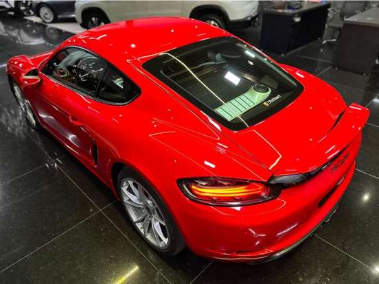 PORSCHE-718-2018