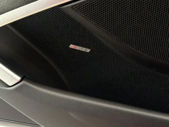 PORSCHE-718-2025