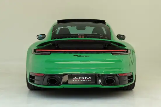 PORSCHE-911-2020