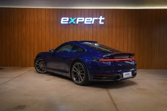 PORSCHE-911-2021