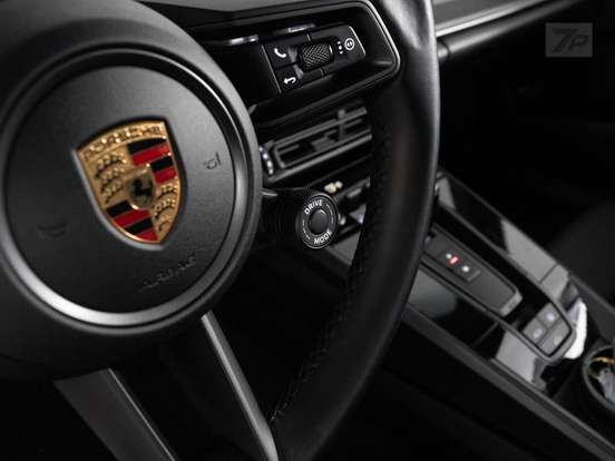 PORSCHE-911-2021