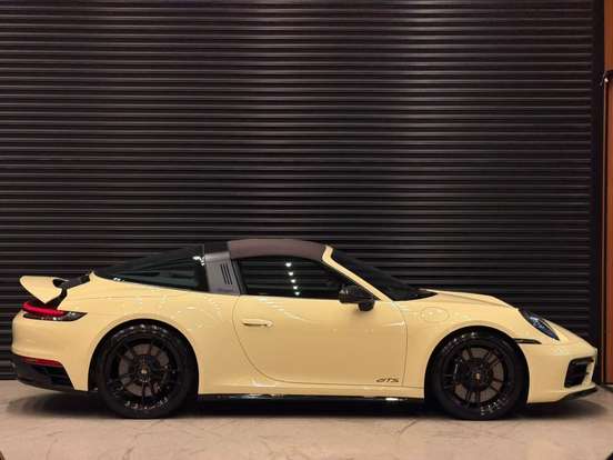 PORSCHE-911-3.0 24V H6 GASOLINA TARGA 4 GTS PDK PORSCHE-911-2024