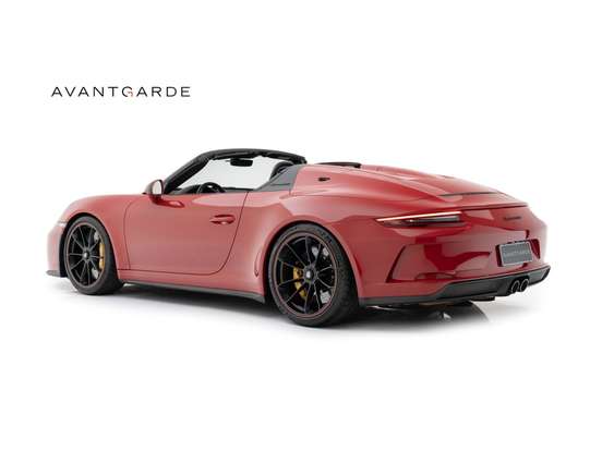 PORSCHE-911-2019