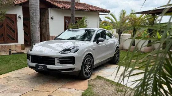 PORSCHE CAYENNE 3.0 V6 E-HYBRID COUPÉ AWD TIPTRONIC S