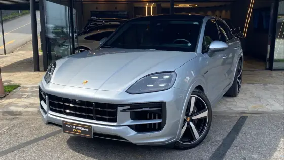 PORSCHE CAYENNE 3.0 V6 E-HYBRID COUPÉ AWD TIPTRONIC S