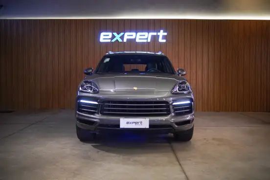PORSCHE-CAYENNE-2019