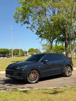 PORSCHE-CAYENNE-2024