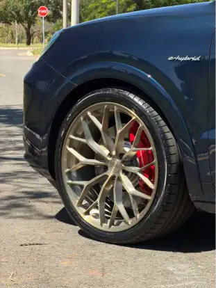 PORSCHE-CAYENNE-2024