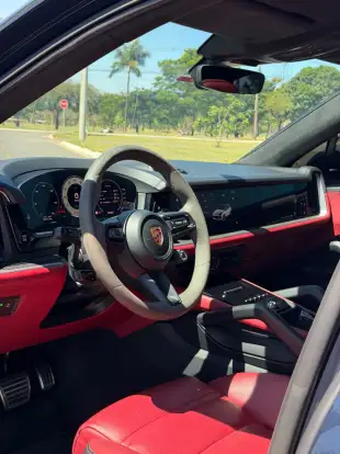 PORSCHE-CAYENNE-2024