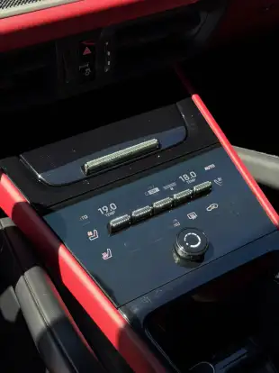 PORSCHE-CAYENNE-2024
