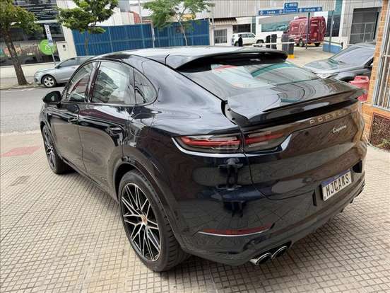 PORSCHE-CAYENNE-2020