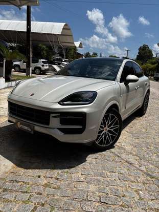 PORSCHE-CAYENNE-2025