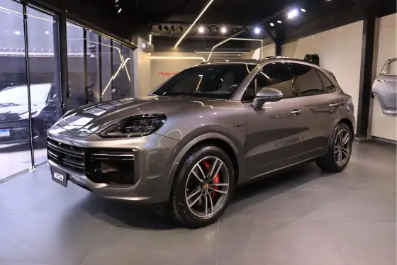 PORSCHE CAYENNE 4.0 V8 E-HYBRID TURBO COUPÉ AWD TIPTRONIC S