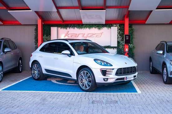 PORSCHE-MACAN-2017