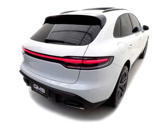 PORSCHE-MACAN-2023