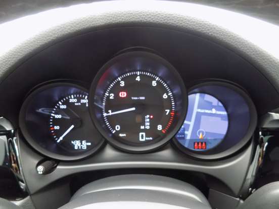 PORSCHE-MACAN-2.0 TURBO GASOLINA PDK PORSCHE-MACAN-2023