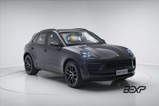 PORSCHE-MACAN-2022