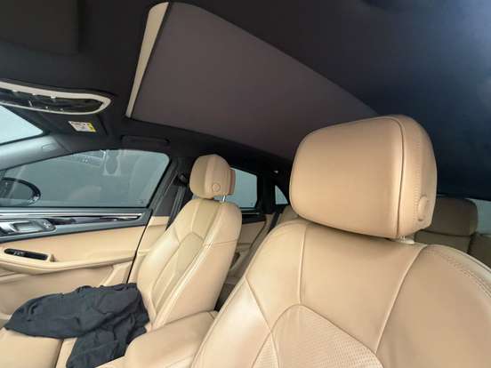 PORSCHE-MACAN-2020