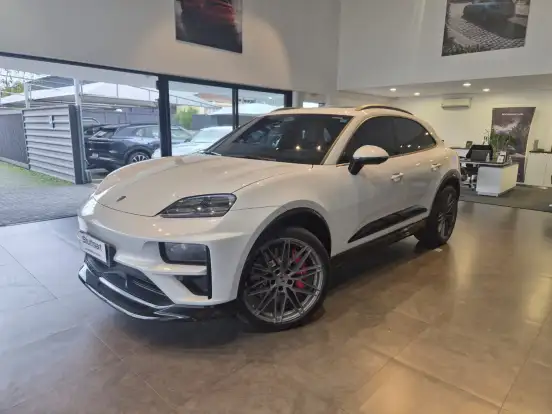PORSCHE-MACAN-TURBO ELÉTRICO PORSCHE-MACAN-2025