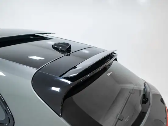 PORSCHE-PANAMERA-2022