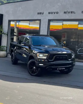 RAM 1500 5.7 V8 GASOLINA REBEL CD 4X4 AUTOMÁTICO