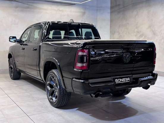 RAM-1500-5.7 V8 GASOLINA LIMITED CD 4X4 AUTOMÁTICO RAM-1500-2023