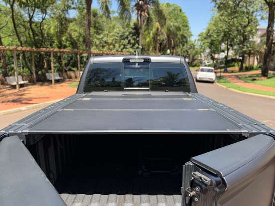 RAM-1500-5.7 V8 GASOLINA REBEL CD 4X4 AUTOMÁTICO RAM-1500-2024