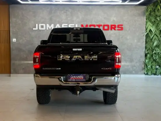 RAM-2500-6.7 I6 TURBO DIESEL LARAMIE CD 4X4 AUTOMÁTICO RAM-2500-2022
