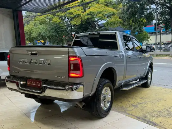 RAM-2500-6.7 I6 TURBO DIESEL LARAMIE CD 4X4 AUTOMÁTICO RAM-2500-2020