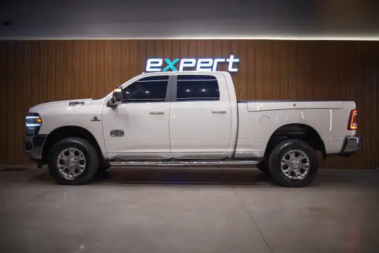 RAM-2500-6.7 I6 TURBO DIESEL LARAMIE RODEO EDITION CD 4X4 AUTOMÁTICO RAM-2500-2024