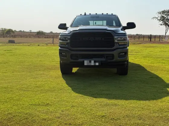 RAM 2500 6.7 I6 TURBO DIESEL NIGHT EDITION CD 4X4  AUTOMÁTICO