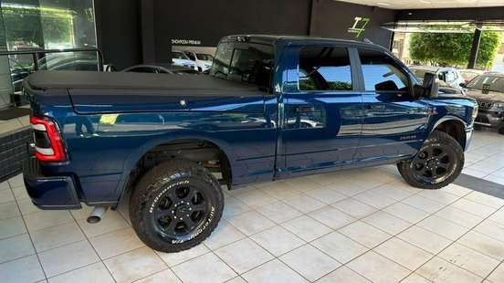 RAM-2500-6.7 I6 TURBO DIESEL LARAMIE NIGHT EDITION CD 4X4 AUTOMÁTICO RAM-2500-2023