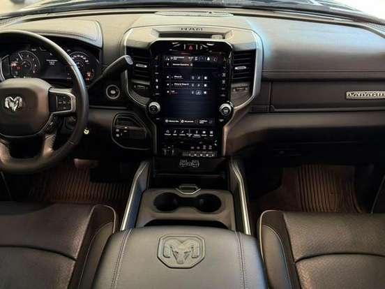 RAM-2500-6.7 I6 TURBO DIESEL LARAMIE NIGHT EDITION CD 4X4 AUTOMÁTICO RAM-2500-2023