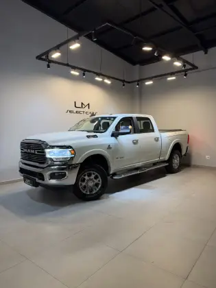 RAM 3500 6.7 I6 TURBO DIESEL LARAMIE CD 4X4 AUTOMÁTICO