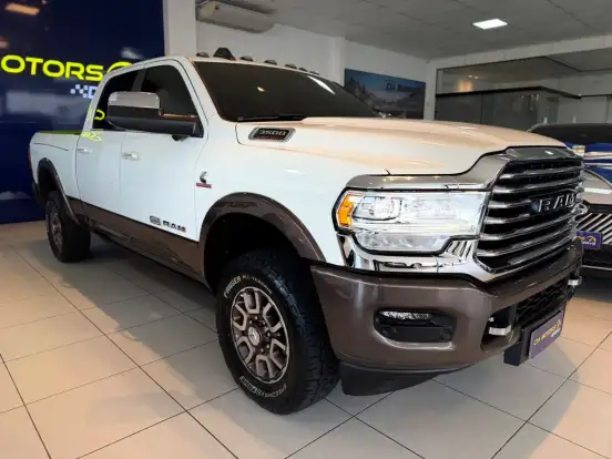 RAM-3500-6.7 I6 TURBO DIESEL LIMITED LONGHORN CD 4X4 AUTOMÁTICO RAM-3500-2022