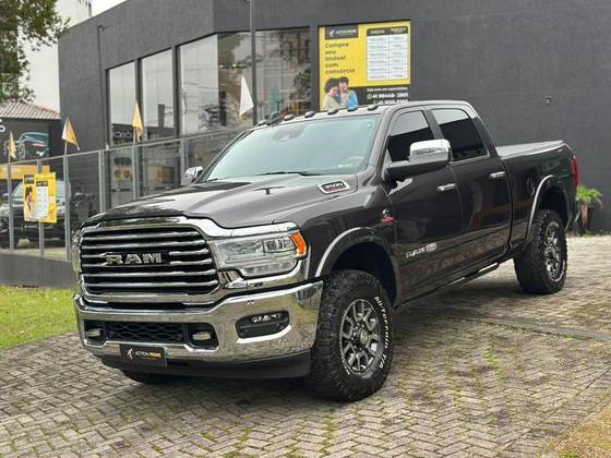 RAM 3500 6.7 I6 TURBO DIESEL LIMITED LONGHORN CD 4X4  AUTOMÁTICO