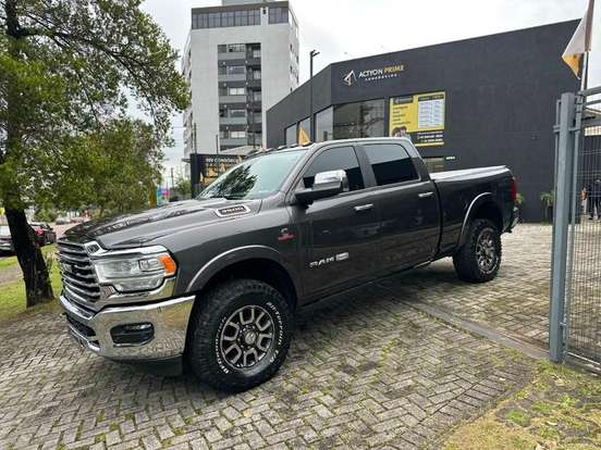RAM-3500-6.7 I6 TURBO DIESEL LIMITED LONGHORN CD 4X4 AUTOMÁTICO RAM-3500-2022