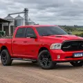 RAM CLASSIC 5.7 V8 GASOLINA LARAMIE NIGHT EDITION CD 4X4 AUTOMÁTICO RAM CLASSIC 5.7 V8 GASOLINA LARAMIE NIGHT EDITION CD 4X4 AUTOMÁTICO