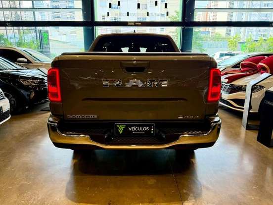 RAM-RAMPAGE-2.0 TURBO DIESEL LARAMIE 4X4 AUTOMÁTICO RAM-RAMPAGE-2023
