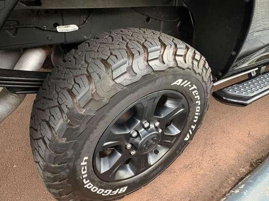 RAM-3500-6.7 I6 TURBO DIESEL LARAMIE NIGHT EDITION CD 4X4 AUTOMÁTICO RAM-3500-2023
