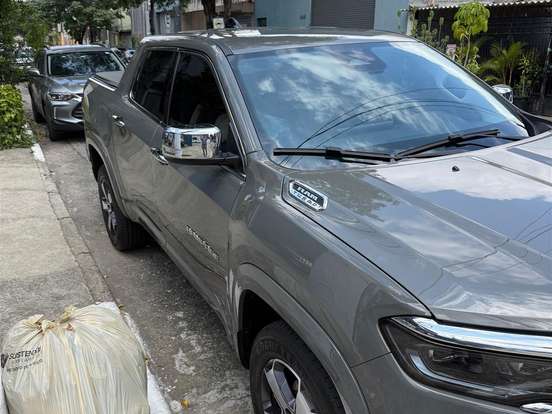 RAM-RAMPAGE-2.0 TURBO DIESEL LARAMIE 4X4 AUTOMÁTICO RAM-RAMPAGE-2023