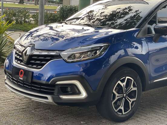 RENAULT-CAPTUR-2023