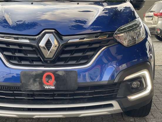 RENAULT-CAPTUR-2023
