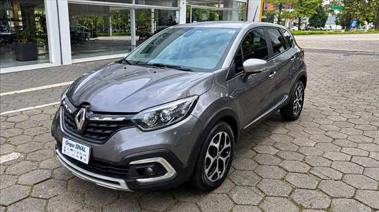 RENAULT-CAPTUR-2021